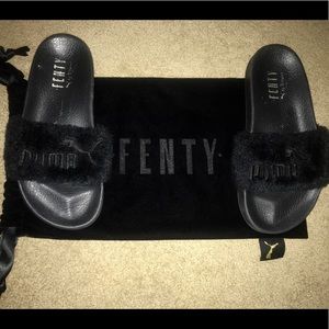Fenty X Puma Fur Slides- Black Sz 7